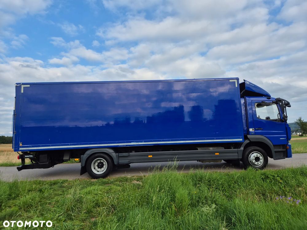 Mercedes-Benz Atego 1224 7.75m TOP1 STAN WINDA HAK z Niemiec tylko 320 000km UBRANIÓWKA czyściutki 6 cylindrów - 31