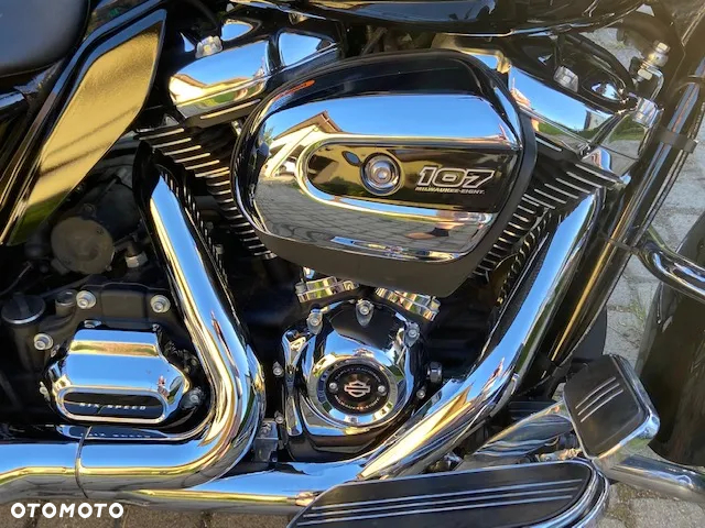 Harley-Davidson Touring Road Glide - 10