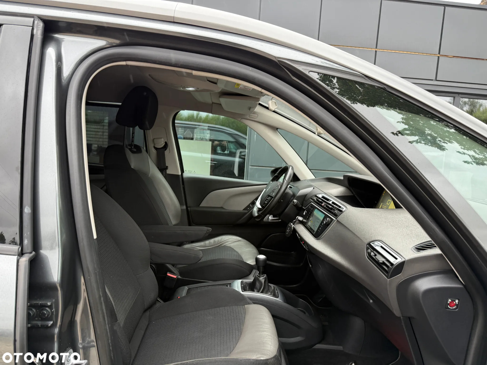 Citroën C4 Grand Picasso e-HDi 115 Exclusive - 25