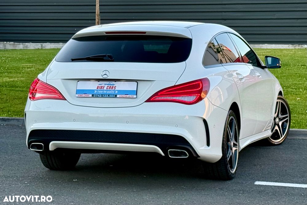 Mercedes-Benz CLA 220 d Shooting Brake 4Matic 7G-DCT AMG Line - 11