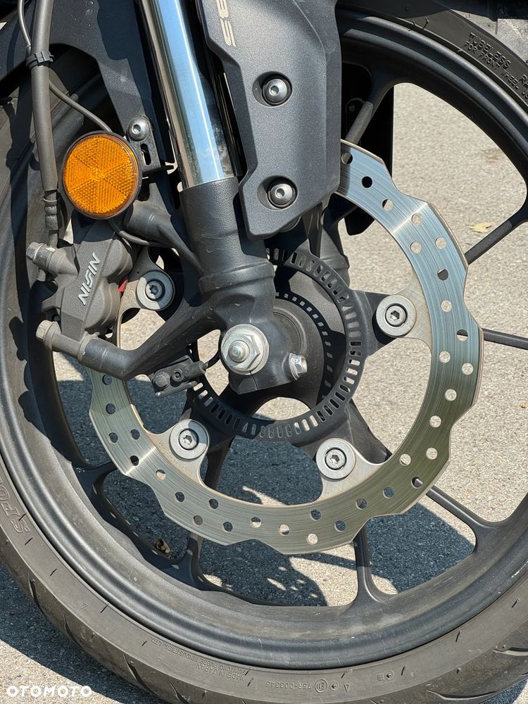 Honda CBR - 12