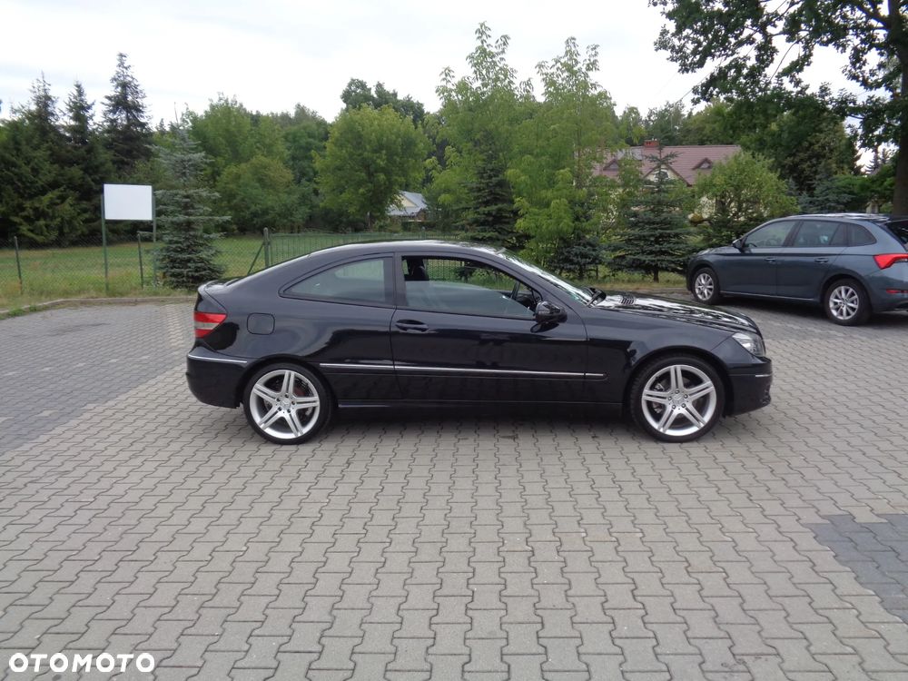 Mercedes-Benz CLC 200 Kompressor - 28