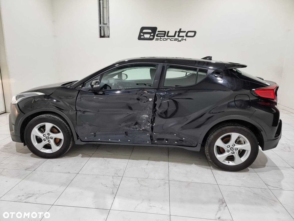 Toyota C-HR - 10