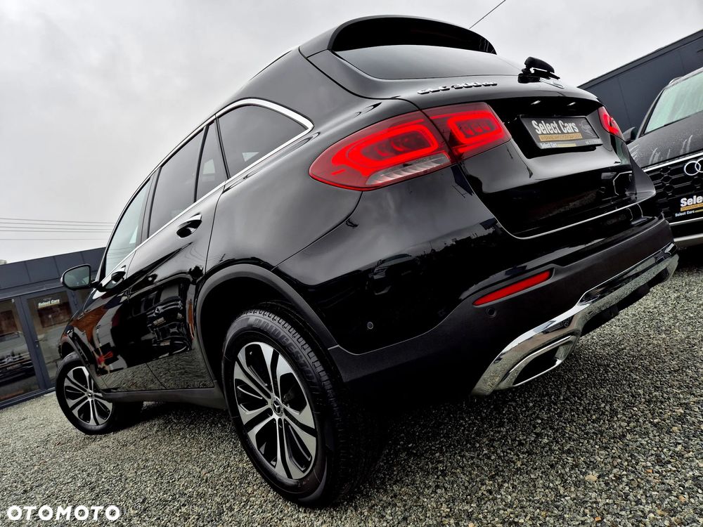 Mercedes-Benz GLC - 22