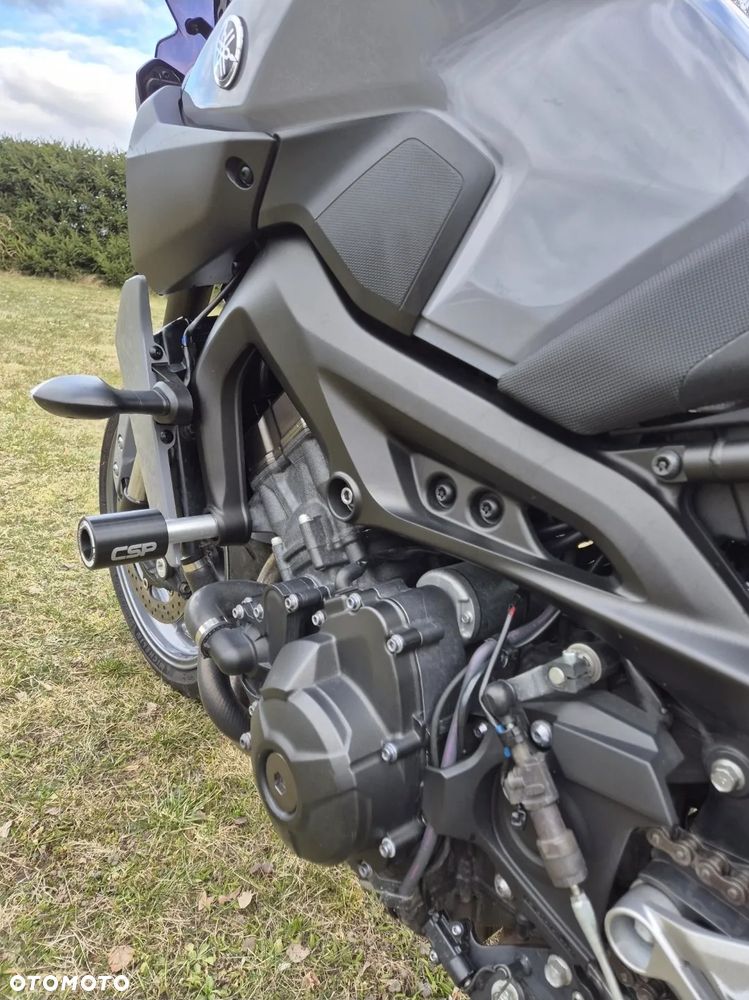 Yamaha MT - 4