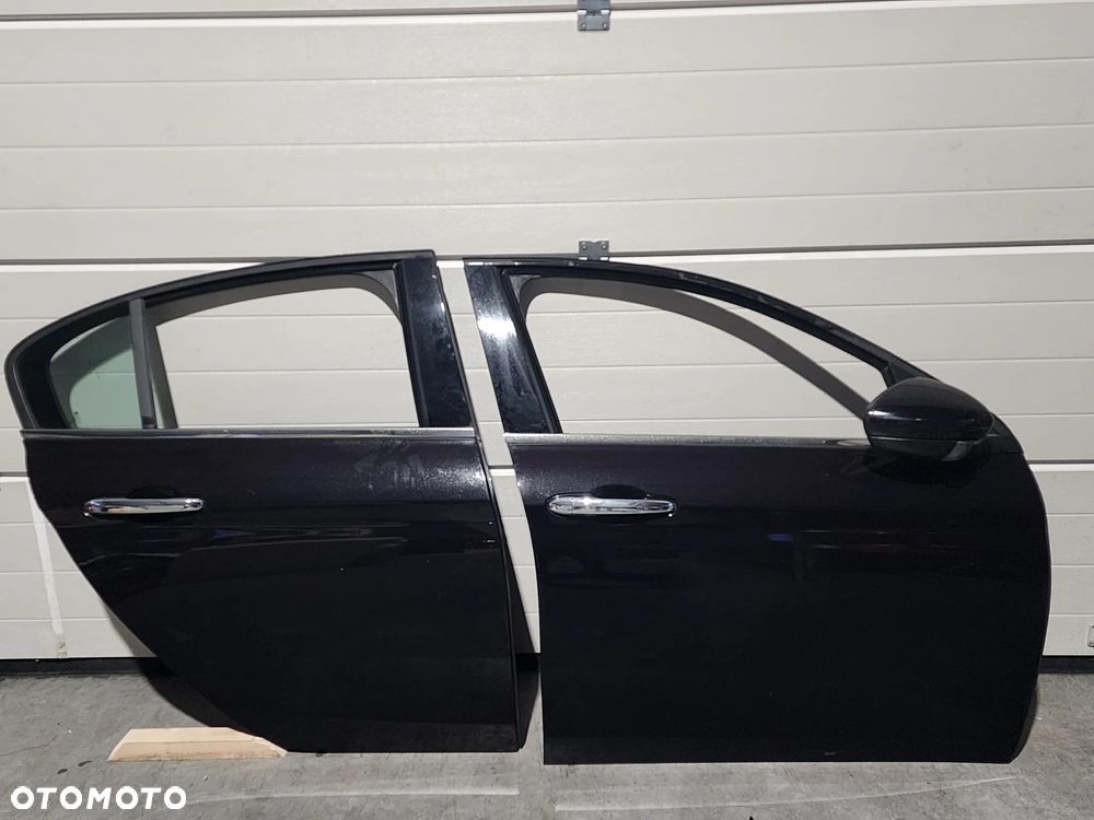 Fiat Tipo drzwi prawe przód / tył VR 718/A - 1