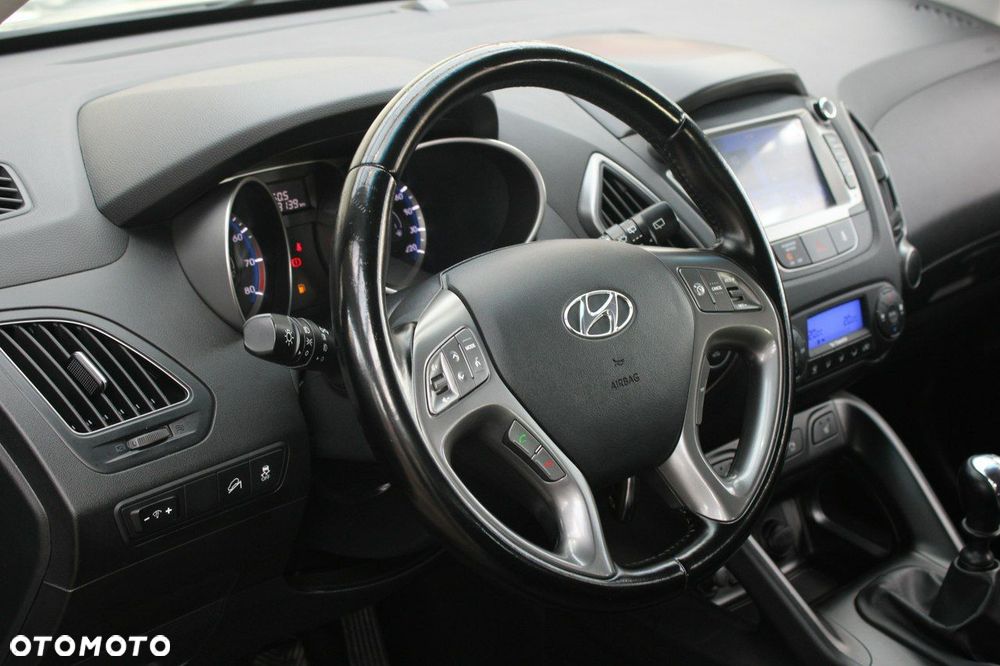 Hyundai ix35 - 25