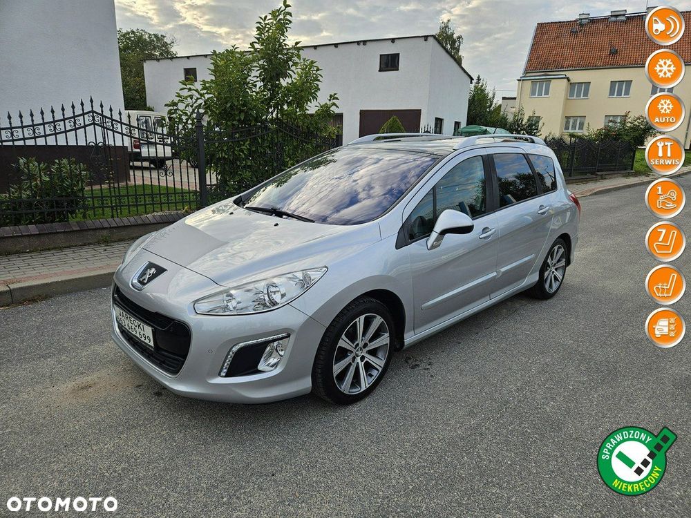 Peugeot 308 - 1