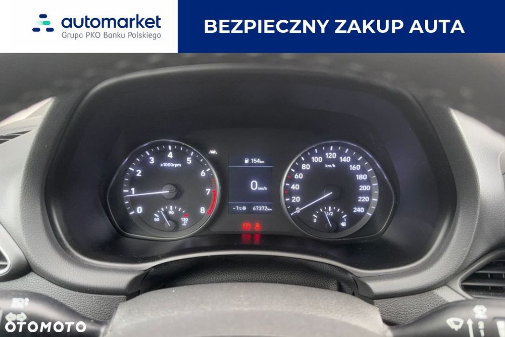 Hyundai i30 1.5 DPI Classic + - 17