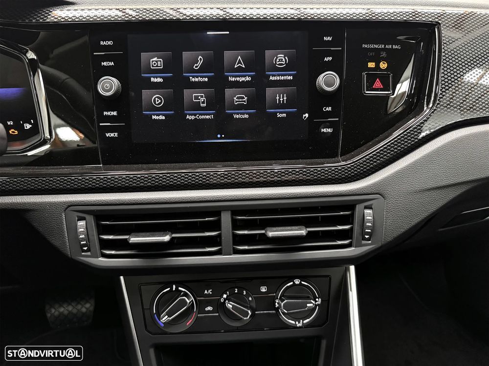 VW Taigo 1.0 TSI Urban DSG - 13