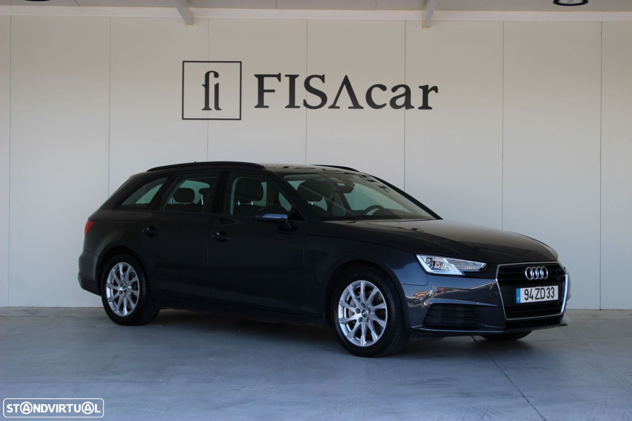 Audi A4 Avant 40 TDI S tronic - 1