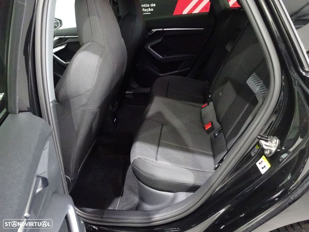 Audi A3 Sportback 30 TFSI Advanced - 32