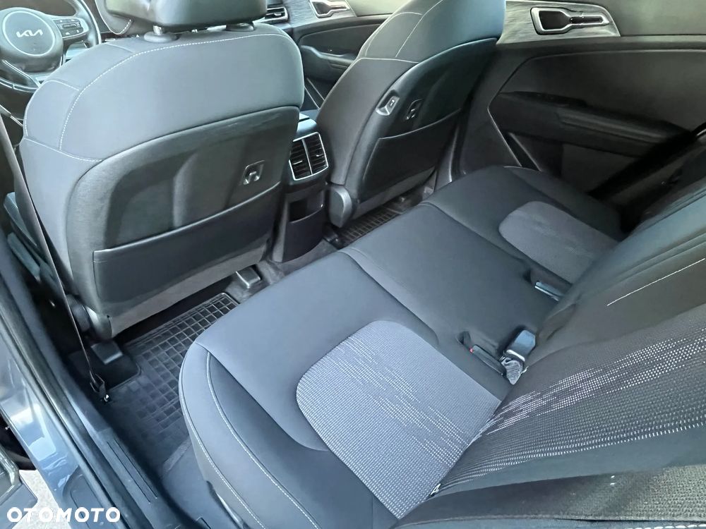 Kia Sportage 1.6 T-GDI L Business Line 4WD DCT - 23