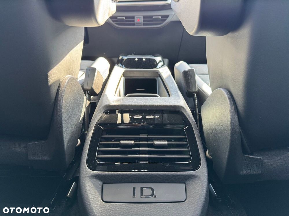 Volkswagen ID.4 52kWh Plus - 12