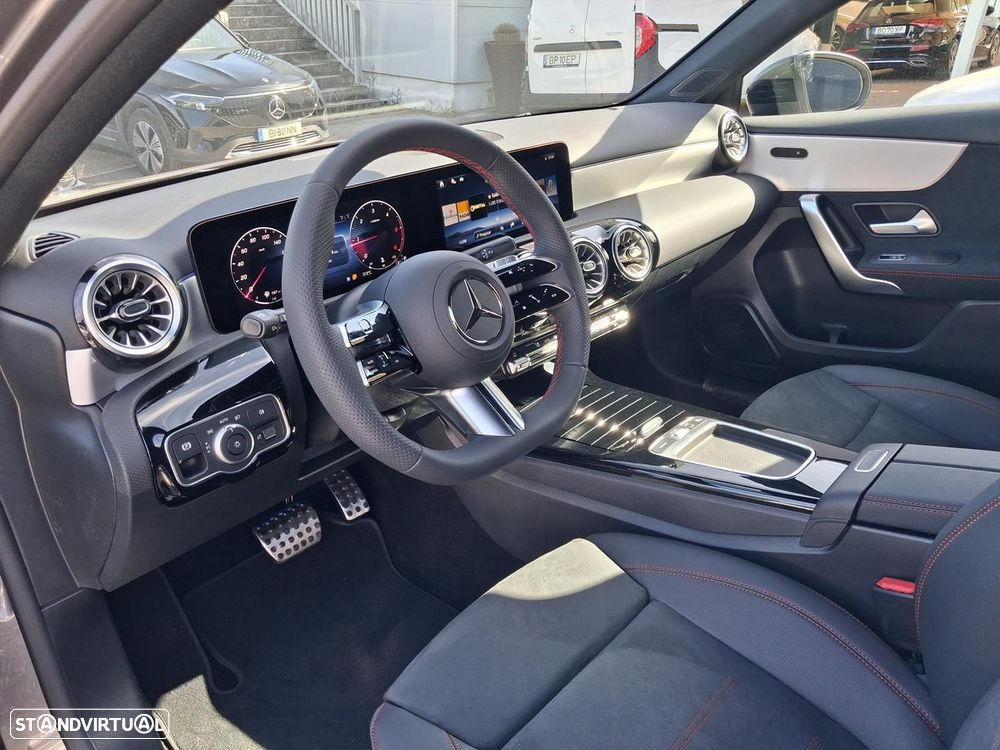 Mercedes-Benz A 180 d - 11