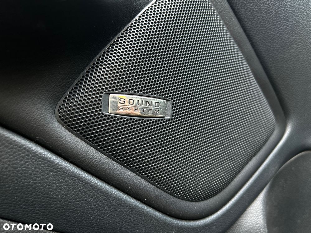 Skoda Octavia 2.0 TDI CR DPF RS - 24