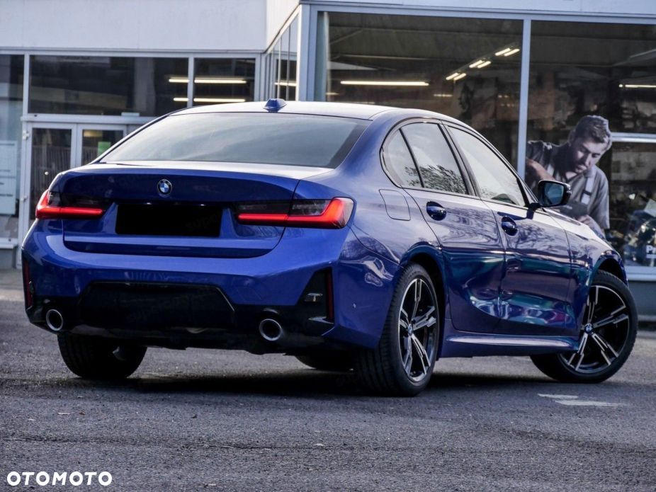 BMW Seria 3 320d xDrive mHEV M Sport sport - 3
