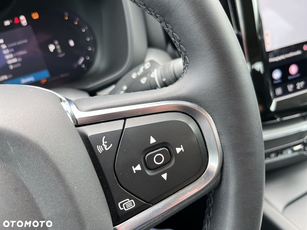 Volvo XC 60 B4 D Core - 29
