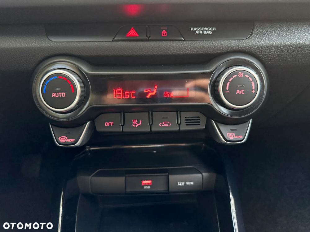 Kia Rio 1.2 L - 14