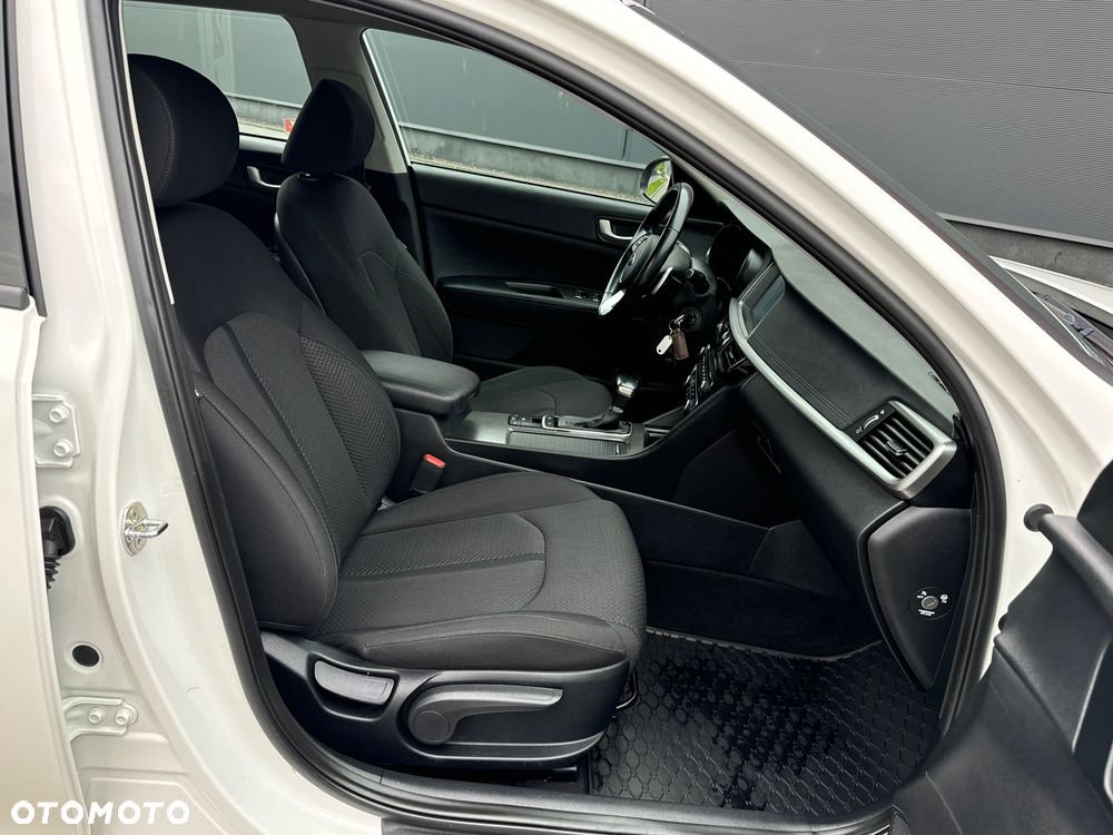 Kia Optima 1.6 CRDI SCR M DCT - 9
