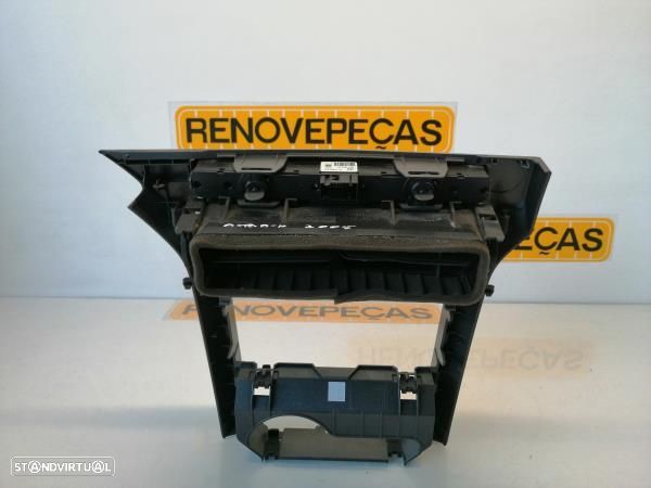 Moldura / Estrutura Consola Central / Rádio Opel Astra H (A04) - 2