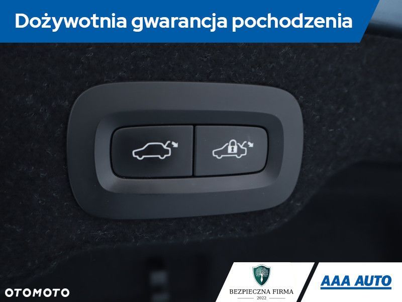 Volvo S90 - 23