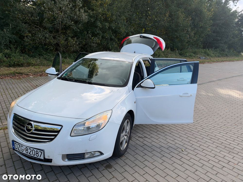 Opel Insignia - 12