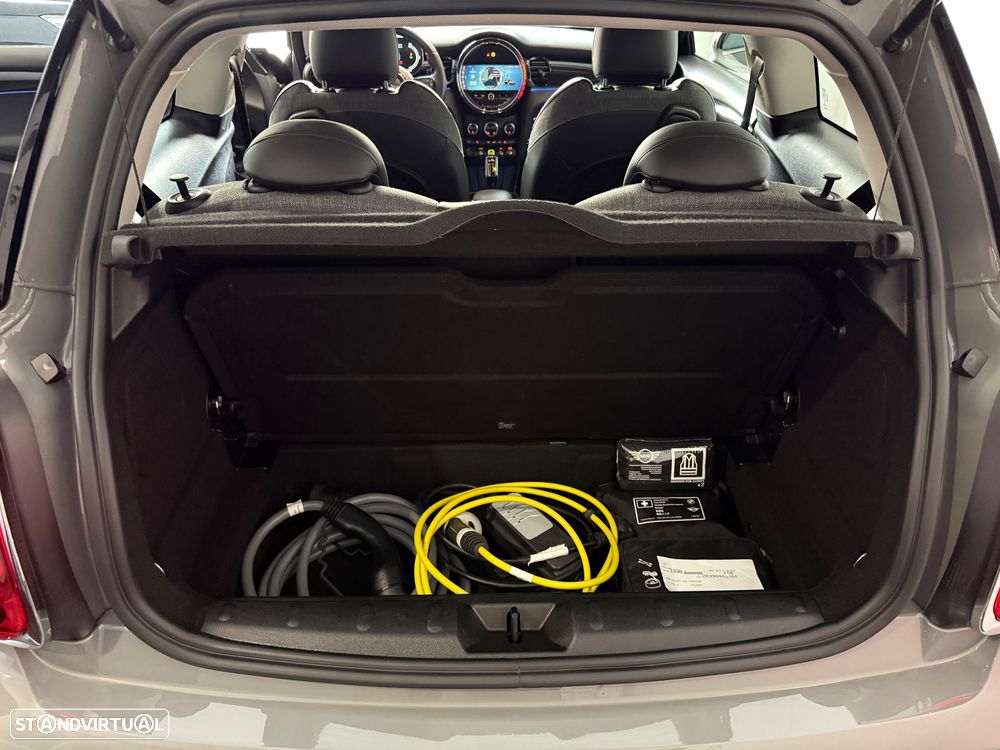 MINI 3 Portas Cooper SE Classic - 25