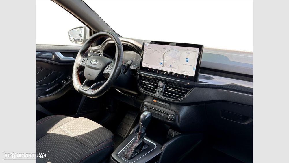 Ford Focus 1.0 EcoBoost MHEV ST-Line Aut. — fotografia 18