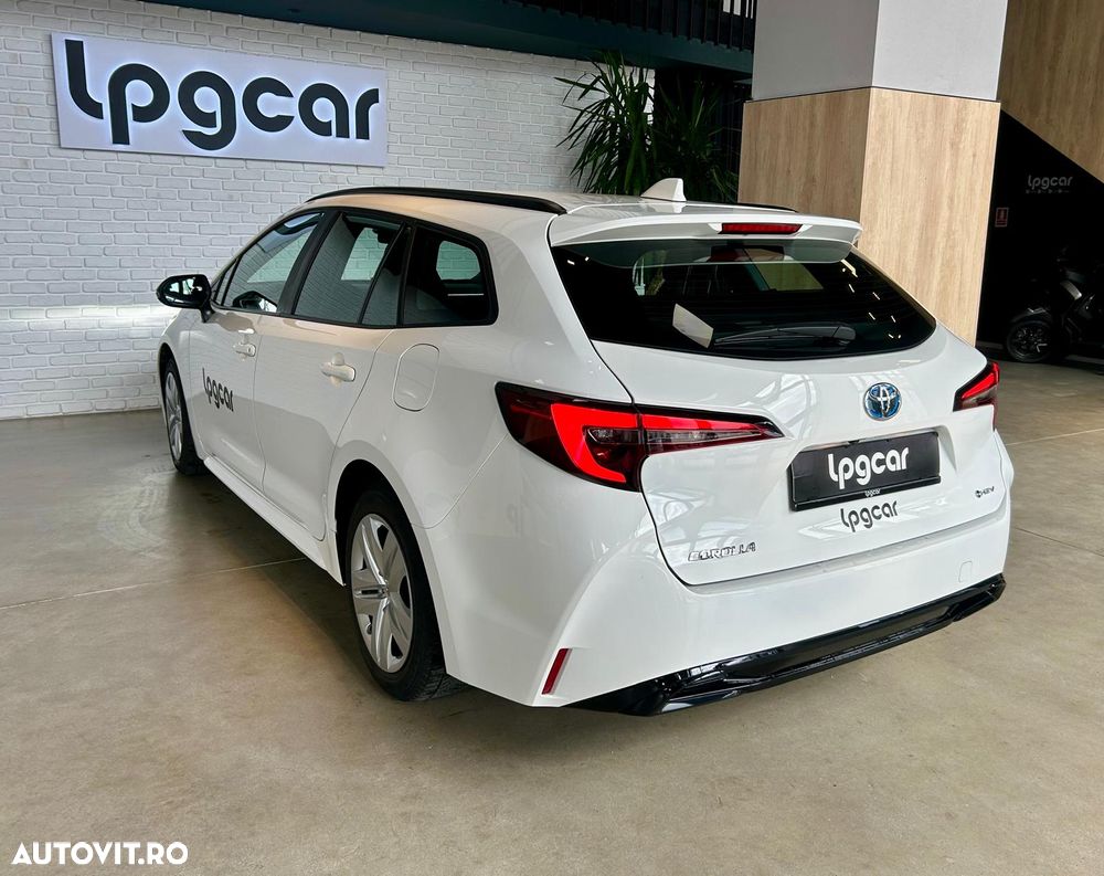 Toyota Corolla - 7