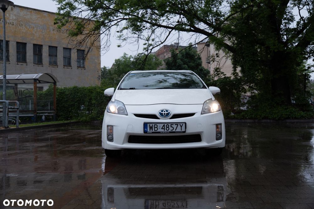 Toyota Prius - 2