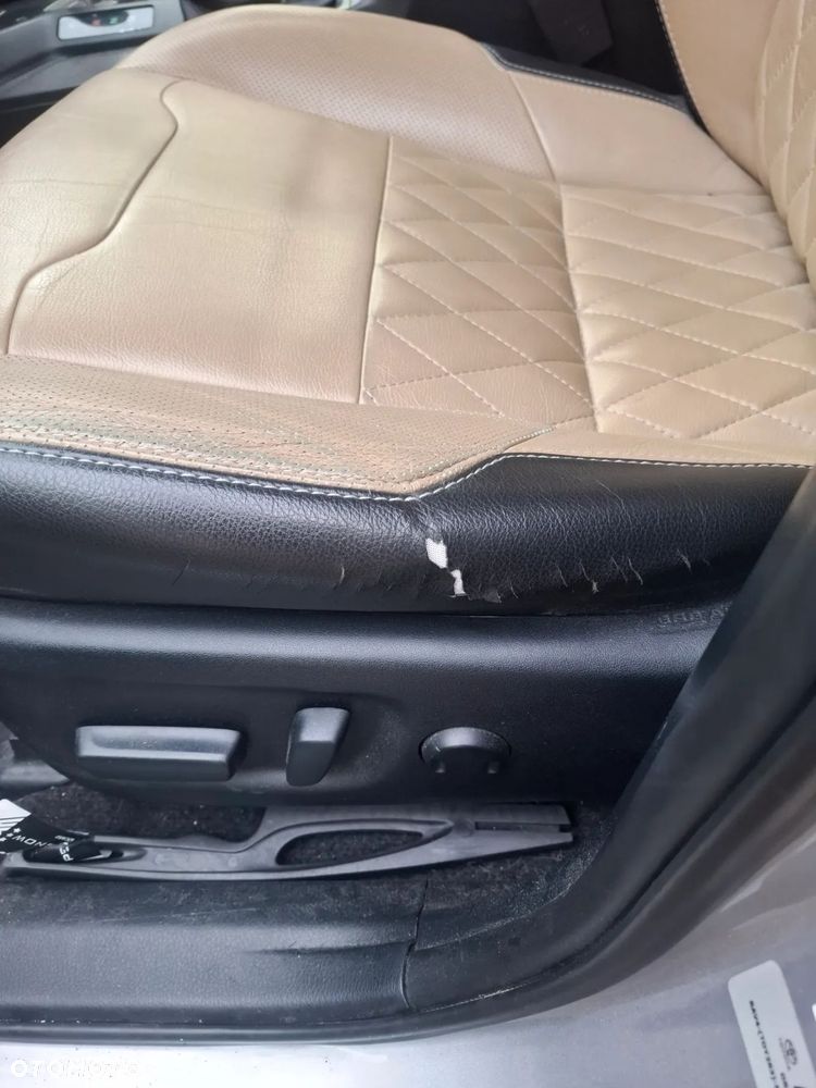 Toyota RAV4 Hybrid Prestige 4x4 - 15