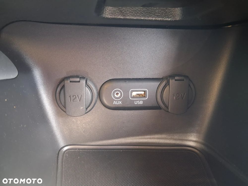 Kia Ceed 1.6 CRDi L - 24