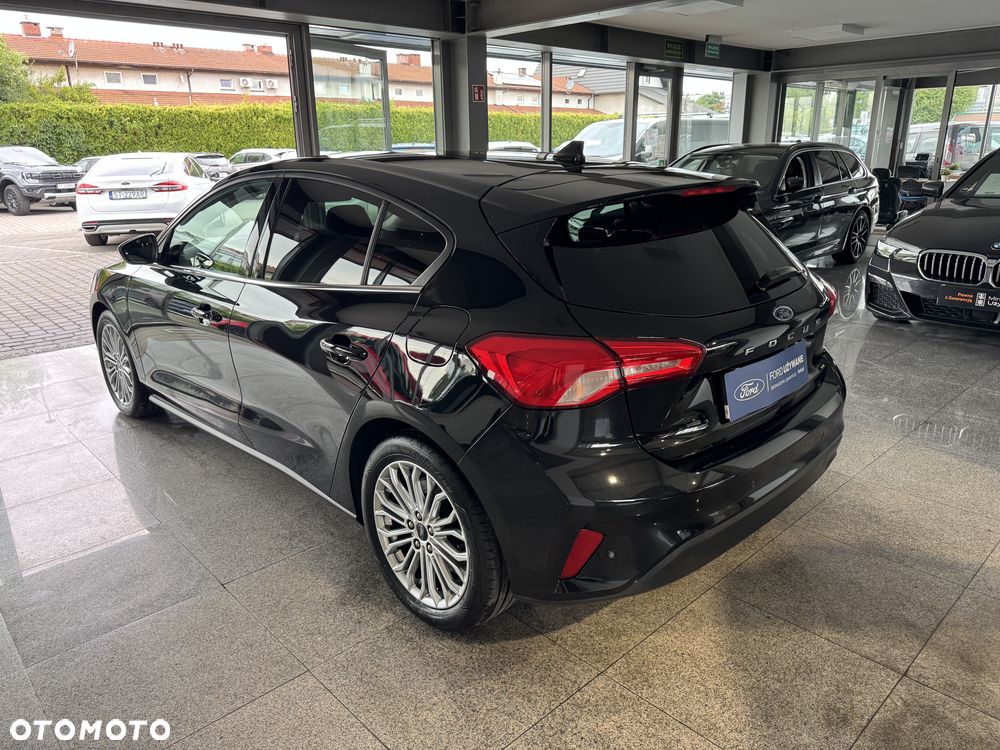 Ford Focus - 10