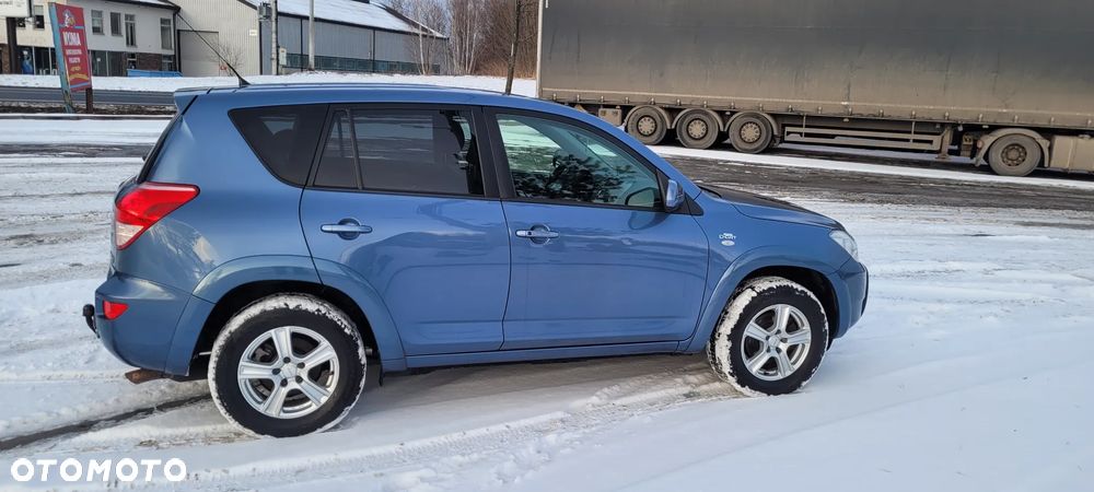 Toyota RAV4 2.2 D-CAT 4x4 Executive - 4