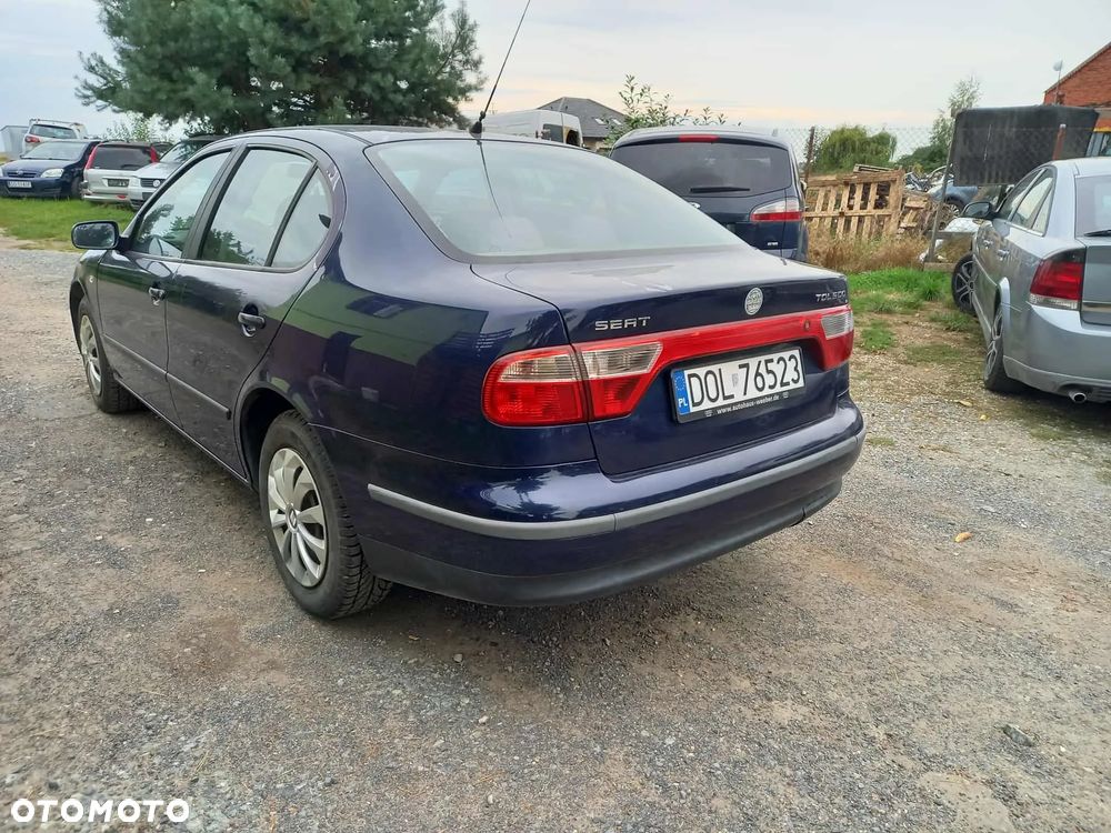 Seat Toledo II 1.6 BENZYNA stan Dobry Zarejestrowany i Opłacony - 3