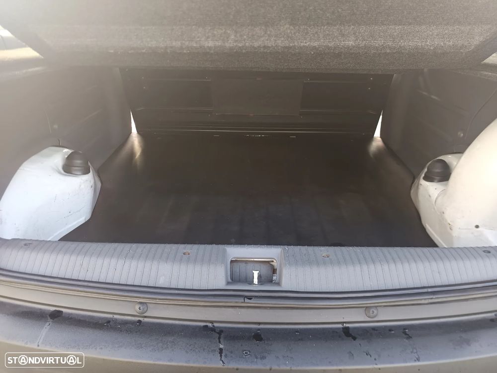 Opel Corsa 1.7 DTi - 14