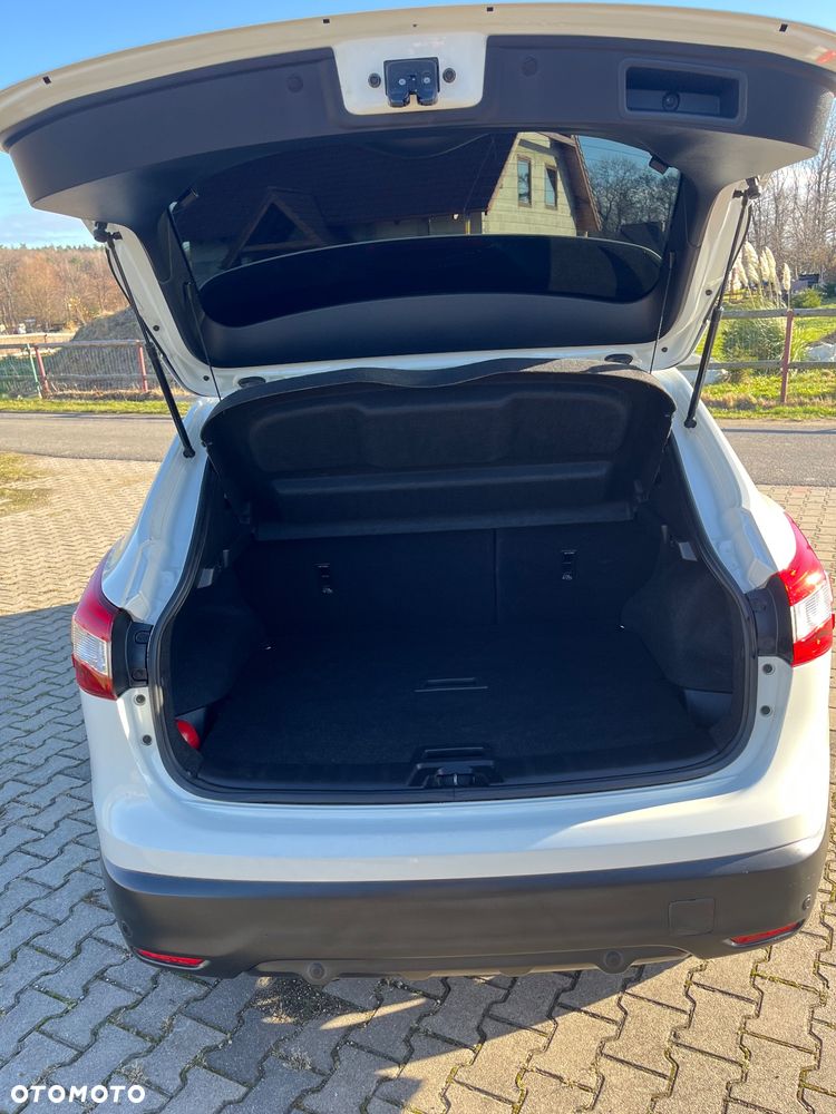 Nissan Qashqai 1.2 DIG-T N-Connecta - 6