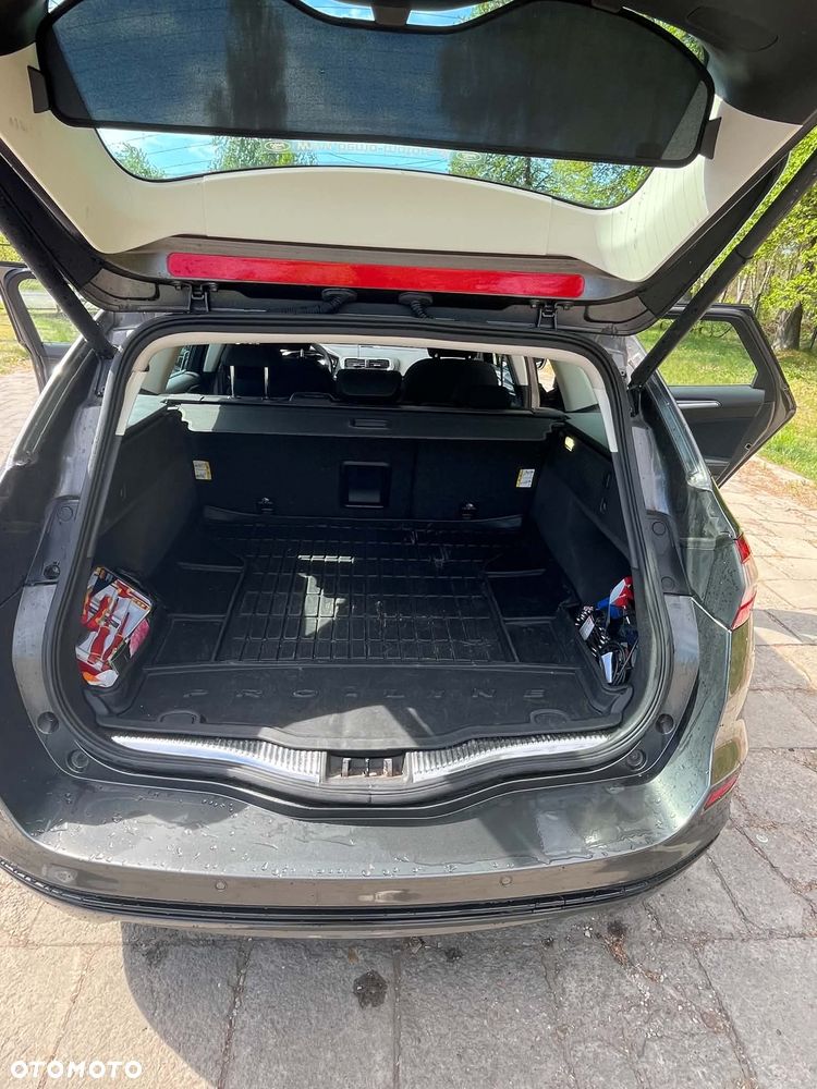 Ford Mondeo 2.0 TDCi Titanium PowerShift - 5