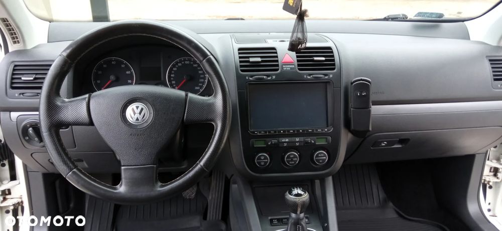 Volkswagen Golf 1.6 Trendline - 20