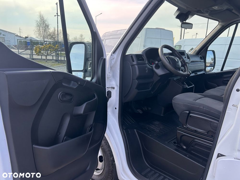 Renault Master - 22