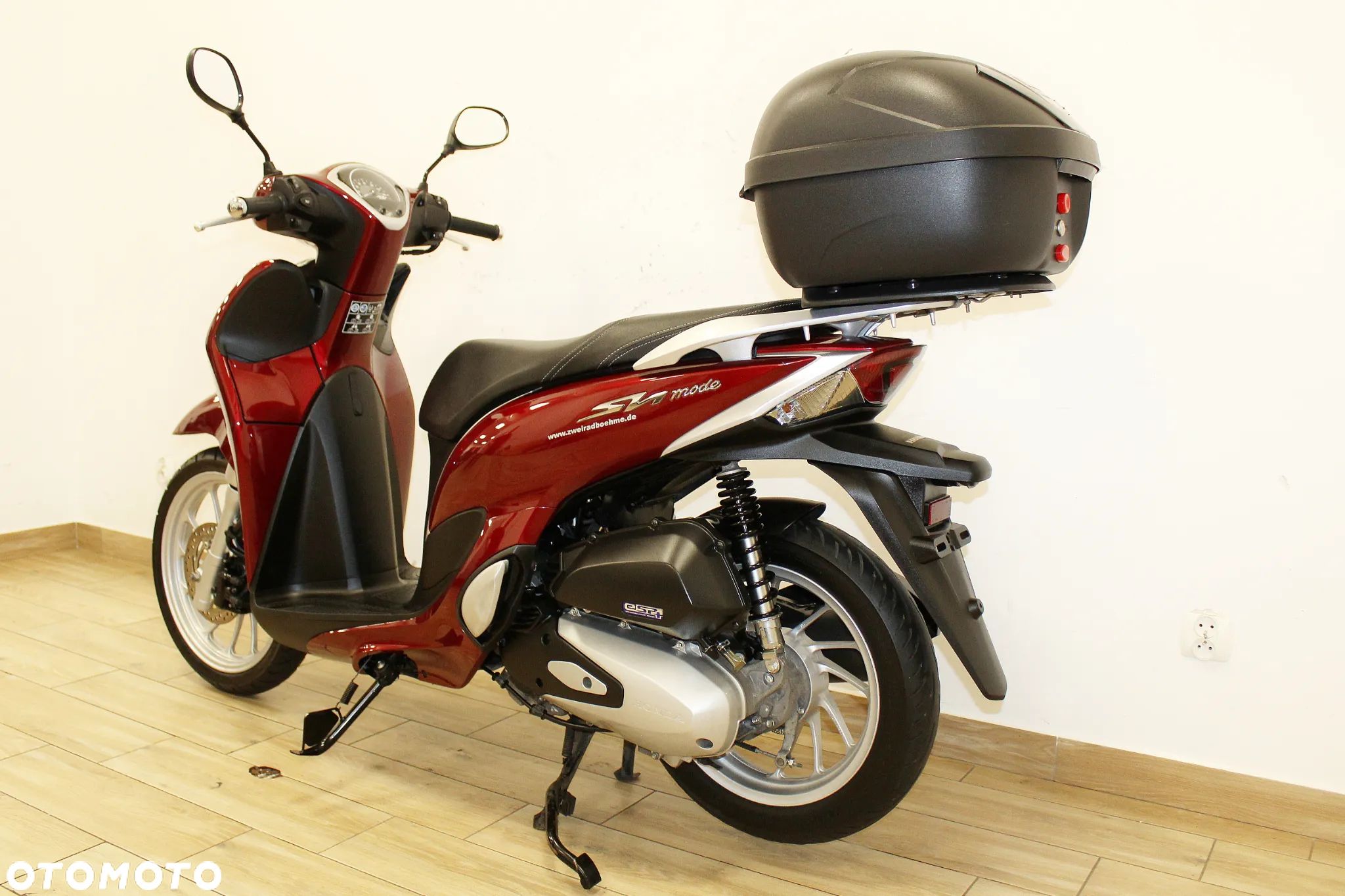 Honda SH - 17