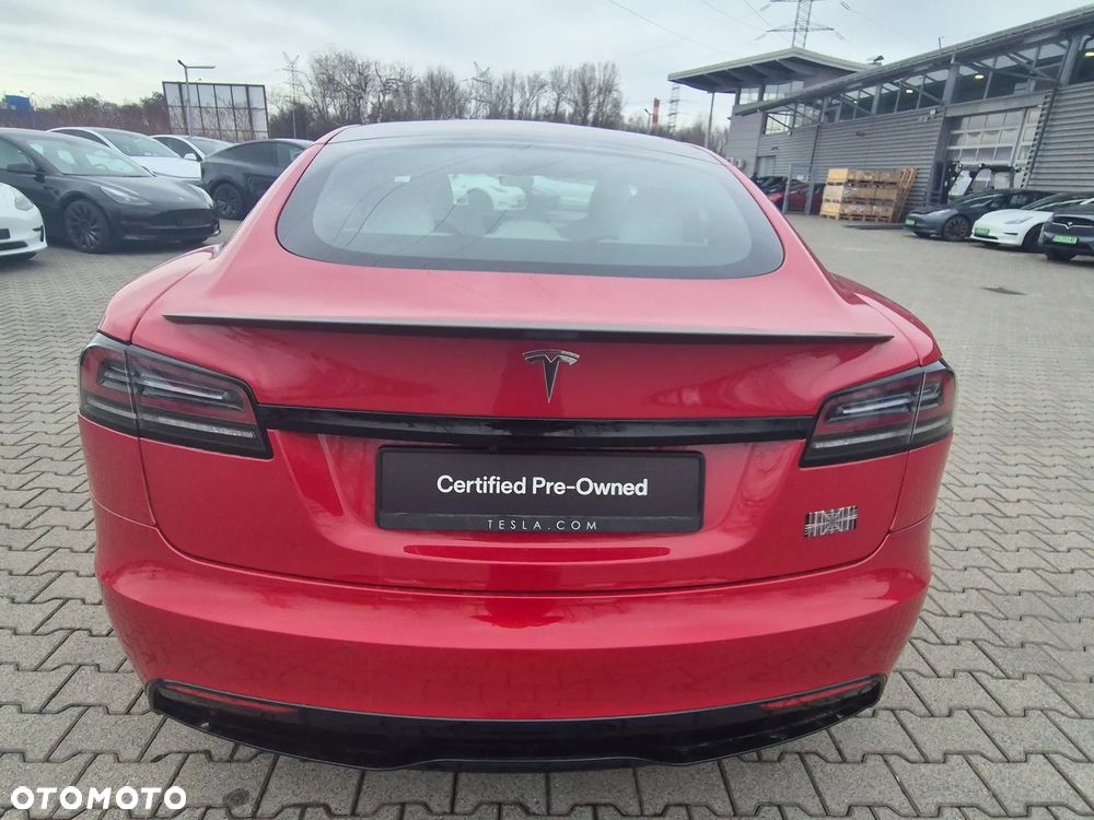 Tesla Model S Plaid - 8