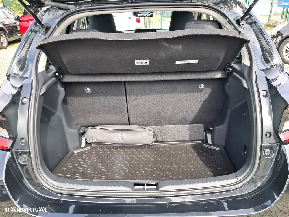 Toyota Yaris 1.5 HDF Comfort Plus - 12