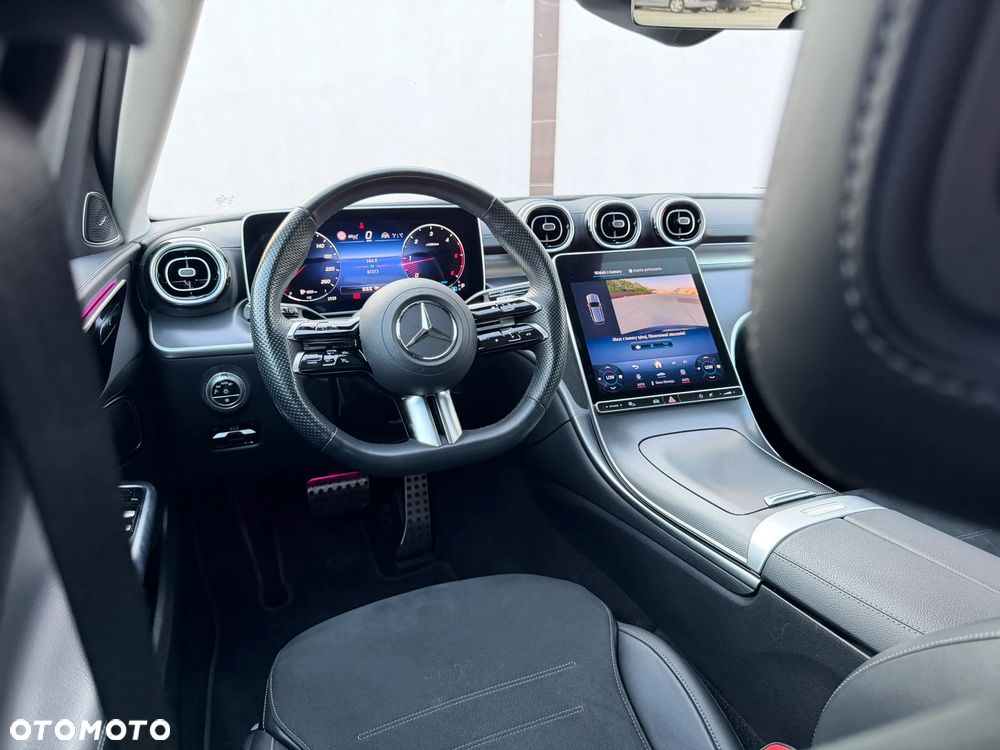 Mercedes-Benz Klasa C 220 d 4Matic 9G-TRONIC AMG Line - 17