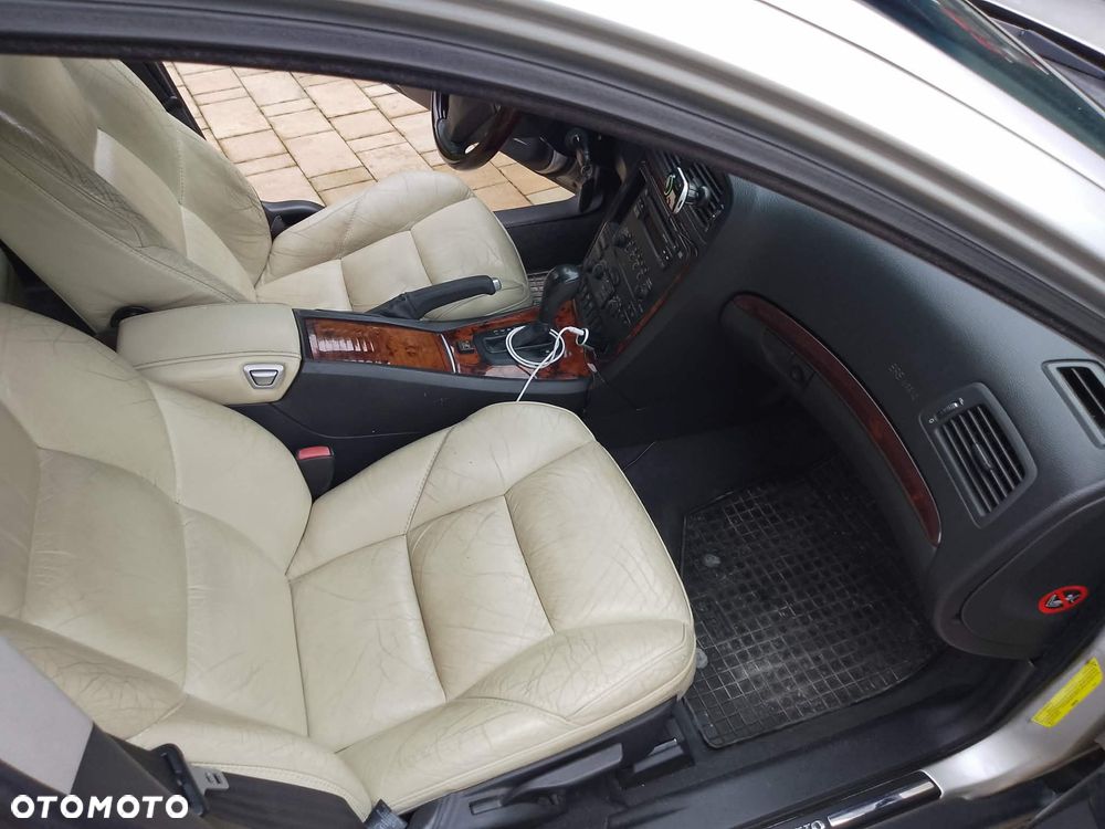 Volvo V70 2.4 Summum - 9