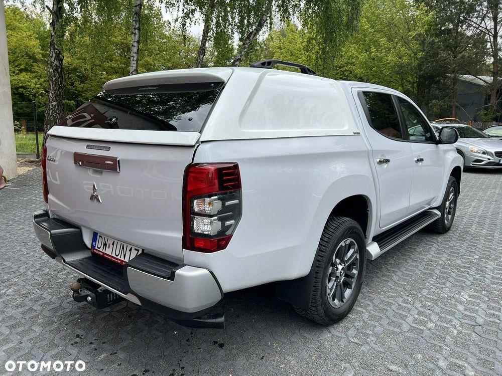 Mitsubishi L200 2.2 d DC Instyle Plus - 19