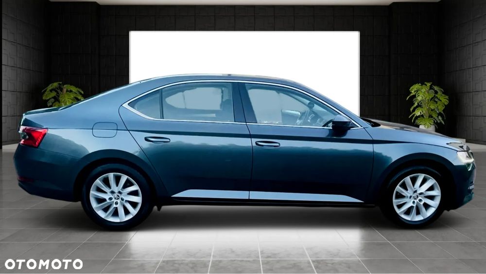 Skoda Superb 1.5 TSI Ambition DSG - 10