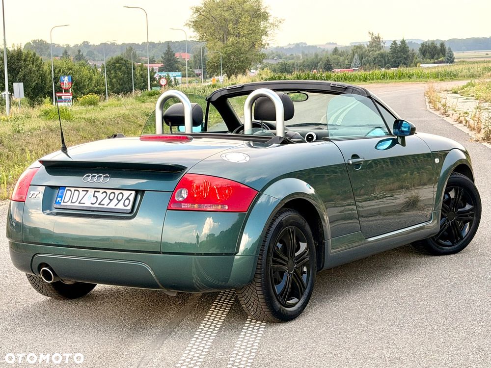 Audi TT Roadster - 4