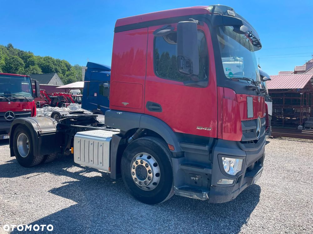Mercedes-Benz 18.43,18.40 - 6